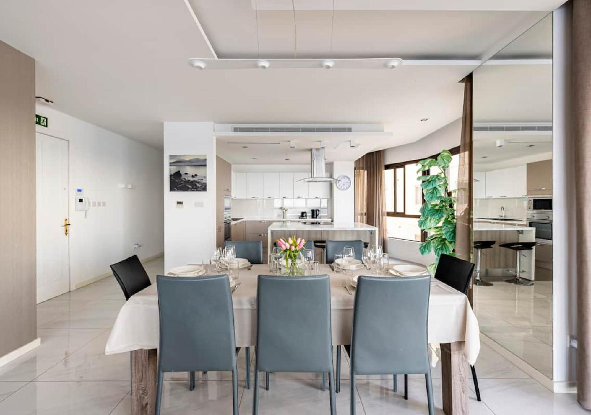 Sea View Luxury Haven Living & 3Bedrooms Seafront Sliema Eksteriør billede